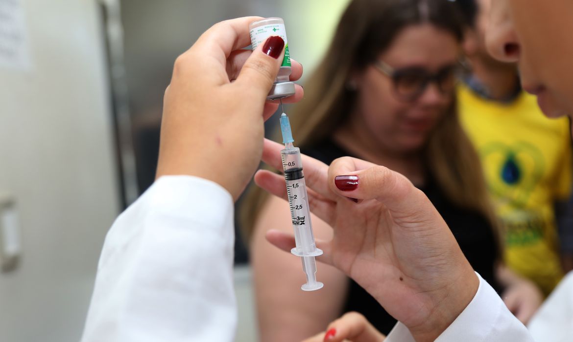 10 razões pelas quais você deve ser vacinado | Artigo de Alessandro Siani