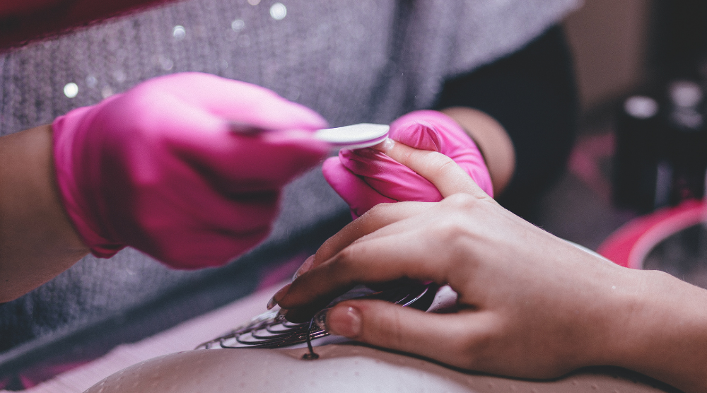 Espaço Beleza | Servidores e dependentes contam com novo serviço de manicure. Aproveite!