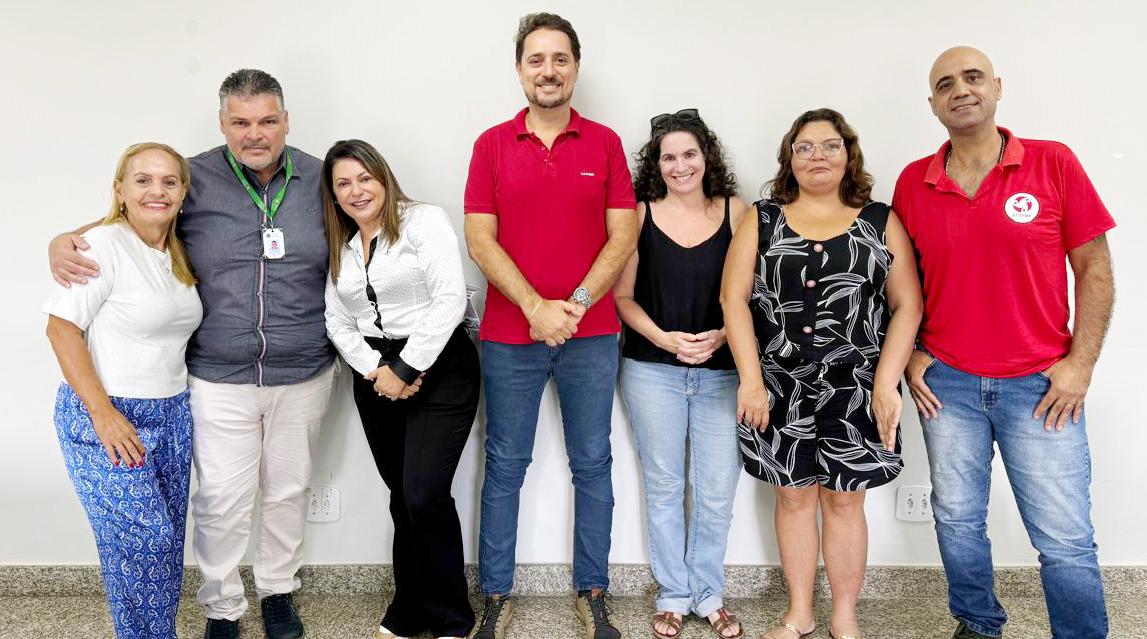 Sindicato e Comissão de Servidores solicitam apoio dos vereadores pela falta de diálogo da Prefeitura