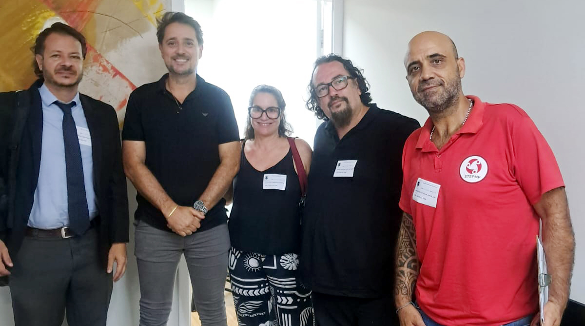 Ataque ao serviço público | Sindicato alerta sobre projetos de Lei que podem ser pautados no apagar das luzes de 2025