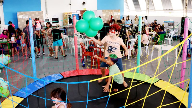 1ª Festa das Crianças do STSPMP reúne dezenas de pequenos e transforma sede do Sindicato em espaço de diversão